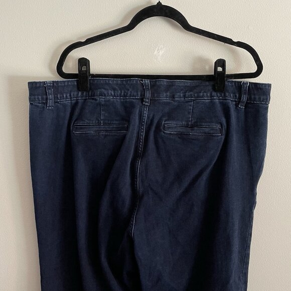 Studio By Torrid Women 20R Comfort Flex Waist Slim Taper High Rise Trouser Jean - Picture 7 of 10